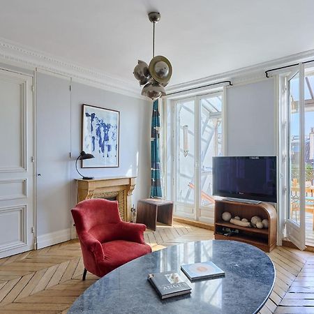 Apartment Center Of Paris With Terrace By Studio Prestige Luaran gambar