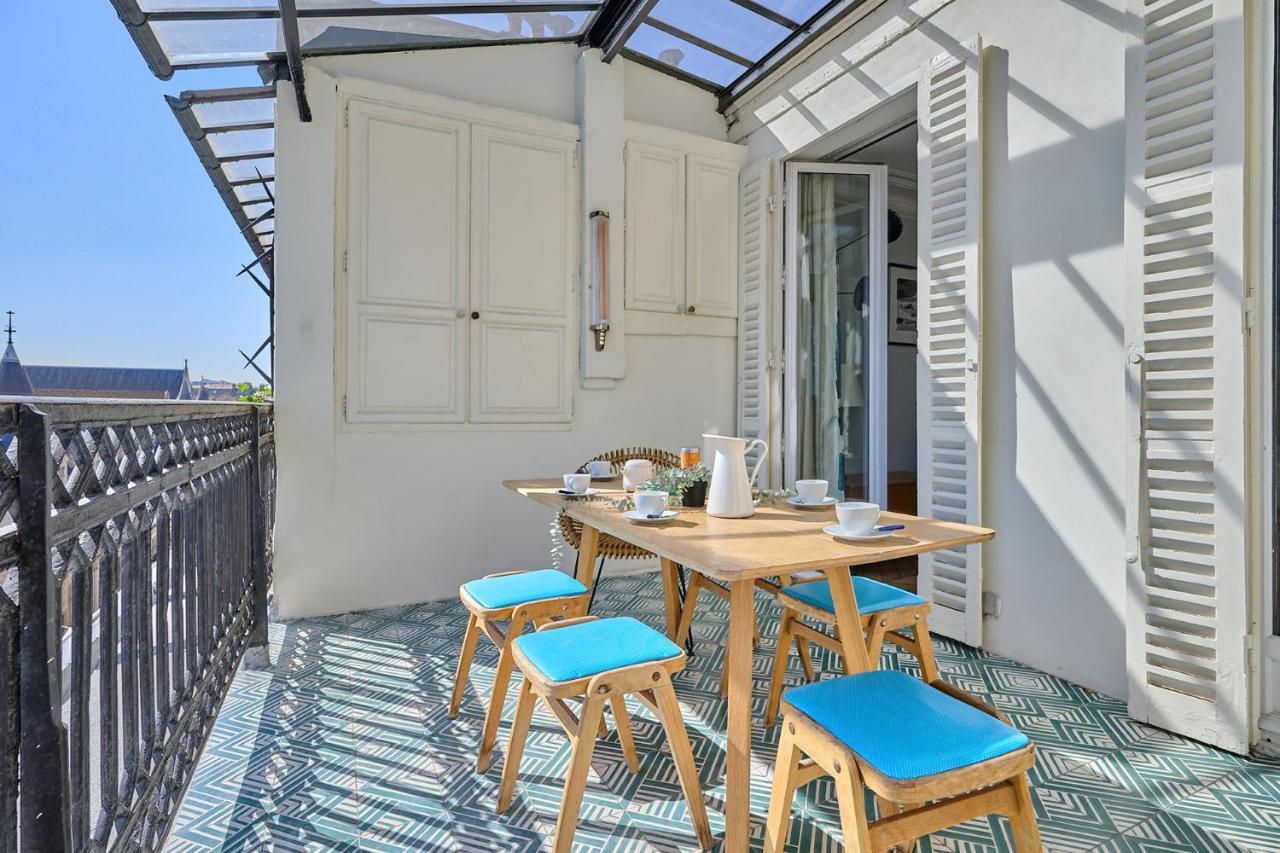 Apartment Center Of Paris With Terrace By Studio Prestige Luaran gambar